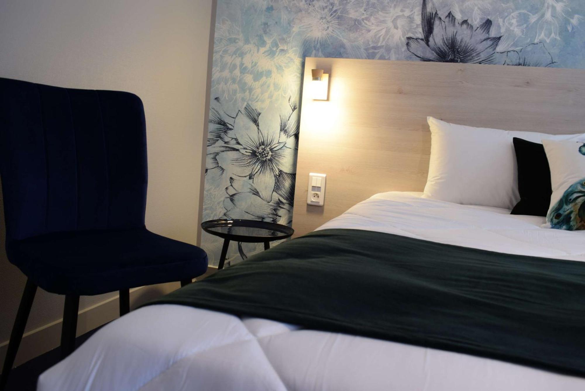 Brit Hotel Au Pays De Vitre 埃特雷勒 外观 照片