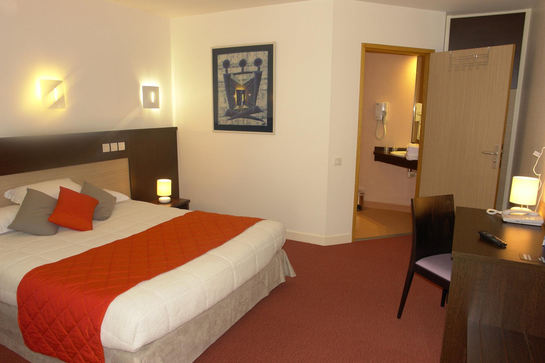 Brit Hotel Au Pays De Vitre 埃特雷勒 外观 照片
